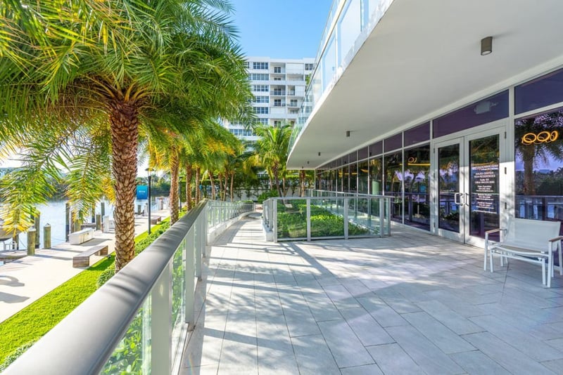 Riva Residenze SkyLounge with panoramic views